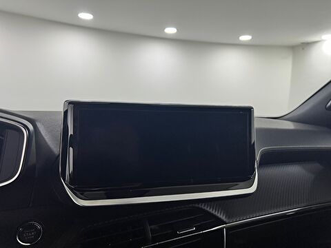 peugeot, 2008, crossover 1.2 puretech gt eat8, otomatik, benzin 2.el otomobil | renew 17