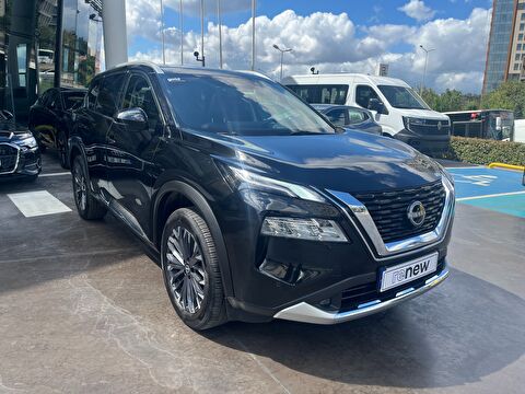 Nissan, X-Trail, SUV 1.5 DIG-T 12V MHEV Platinum Premium X-tronic, Otomatik, MHEV 2. el otomobil | renew Mobile