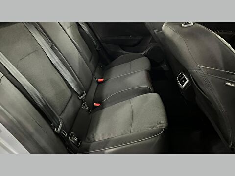 renault, megane, sedan 1.3 tce touch edc, otomatik, benzin 2.el otomobil | renew 19