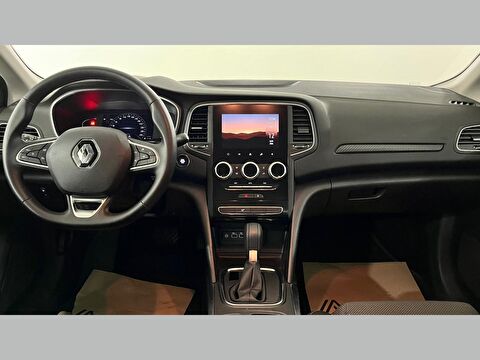 renault, megane, sedan 1.3 tce touch edc, otomatik, benzin 2.el otomobil | renew 17