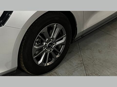ford, focus, sedan 1.5 tdcı ecoblue titanium stil otomatik, otomatik, dizel 2.el otomobil | renew 29