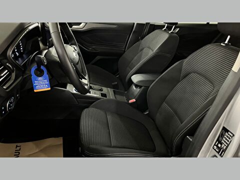 ford, focus, sedan 1.5 tdcı ecoblue titanium stil otomatik, otomatik, dizel 2.el otomobil | renew 17
