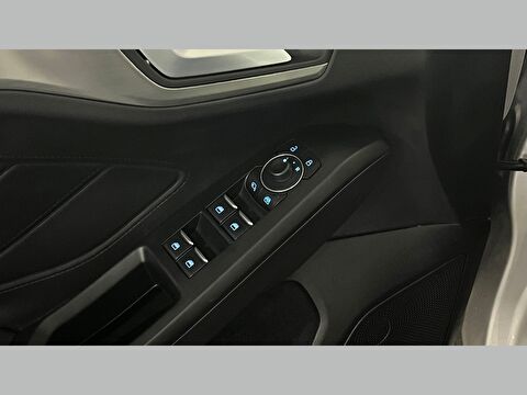 ford, focus, sedan 1.5 tdcı ecoblue titanium stil otomatik, otomatik, dizel 2.el otomobil | renew 24