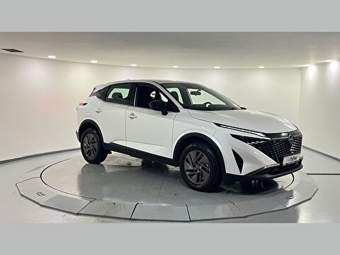 nissan, qashqai, 1.3 dıg-t mhev design pack 4x2 cvt, otomatik, benzin 2.el otomobil | renew 4