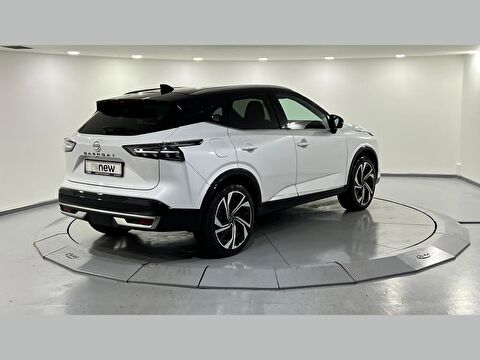 nissan, qashqai, 1.3 dıg-t mhev design pack 4x2 cvt, otomatik, benzin 2.el otomobil | renew 6