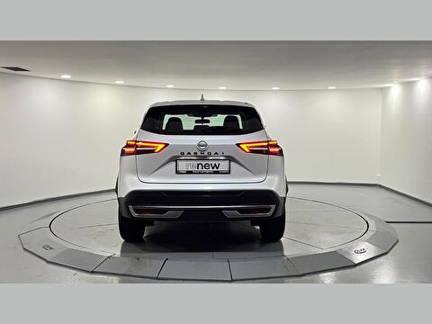 nissan, qashqai, 1.3 dıg-t mhev design pack 4x2 cvt, otomatik, benzin 2.el otomobil | renew 7