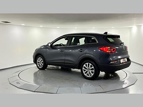 renault, kadjar, 1.3 tce touch roof edc, otomatik, benzin 2.el otomobil | renew 8