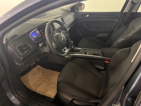 renault, megane, sedan 1.3 tce touch edc, otomatik, benzin 2.el otomobil | renew 9