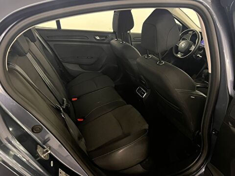 renault, megane, sedan 1.3 tce touch edc, otomatik, benzin 2.el otomobil | renew 12