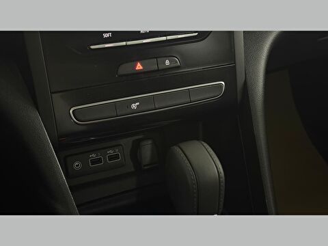 renault, megane, sedan 1.3 tce touch edc, otomatik, benzin 2.el otomobil | renew 22