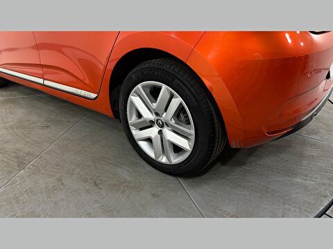 renault, clio, hatchback 1.3 tce touch edc, otomatik, benzin 2.el otomobil | renew 15