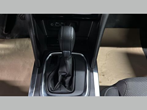 renault, megane, sedan 1.3 tce touch edc, otomatik, benzin 2.el otomobil | renew 14