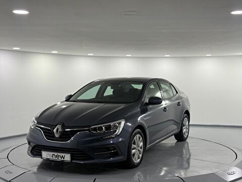 Sedan 1.3 TCe Touch EDC, 2. el otomobil | renew