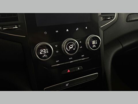 renault, megane, sedan 1.3 tce touch edc, otomatik, benzin 2.el otomobil | renew 26
