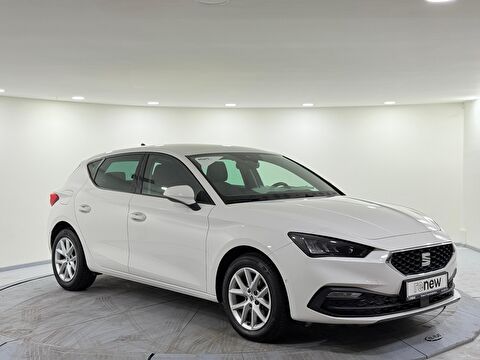 Hatchback 1.0 eTSI Start&Stop Style DSG, 2. el otomobil | renew