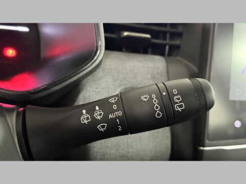 renault, clio, hatchback 1.0 tce evolution x-tronic, otomatik, benzin 2.el otomobil | renew 28