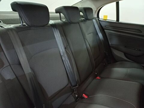 renault, megane, sedan 1.3 tce joy comfort edc, otomatik, benzin 2.el otomobil | renew 4