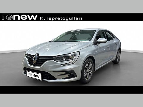 Sedan 1.3 TCe Touch EDC, 2. el otomobil | renew