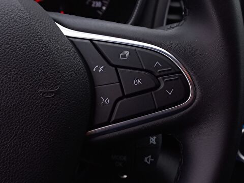 renault, megane, sedan 1.3 tce joy comfort edc, otomatik, benzin 2.el otomobil | renew 17