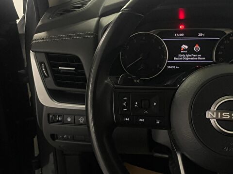 nissan, qashqai, 1.3 dıg-t mhev skypack 4x2 cvt, otomatik, benzin 2.el otomobil | renew 21
