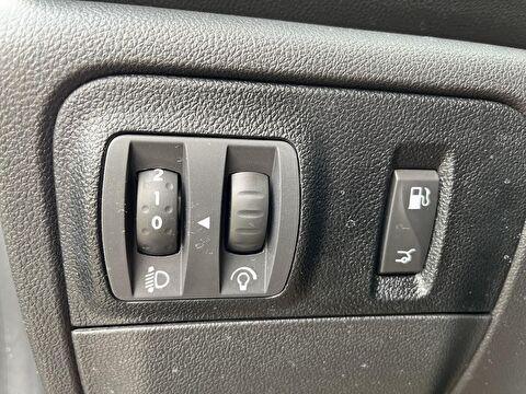 renault, megane, sedan 1.3 tce touch edc, otomatik, benzin 2.el otomobil | renew 15