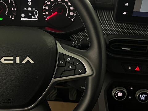 dacia, sandero stepway, 1.0 tce expression cvt, otomatik, benzin 2.el otomobil | renew 15