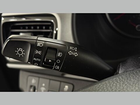 kia, stonic, suv 1.4 mpı cool otomatik, otomatik, benzin 2.el otomobil | renew 25