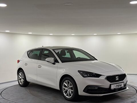 Hatchback 1.0 eTSI Start&Stop Style DSG, 2. el otomobil | renew