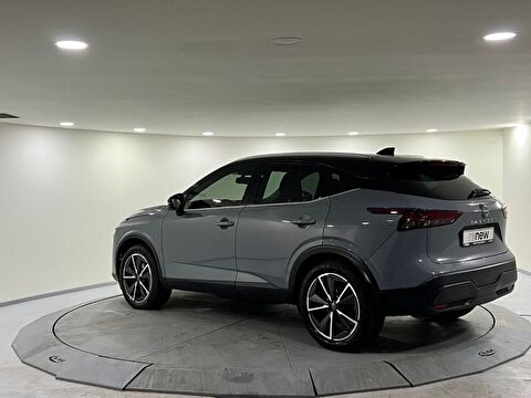 nissan, qashqai, suv 1.3 dıg-t 12v mhev 4x4 sky pack x-tronic, otomatik, mhev 2.el otomobil | renew 8