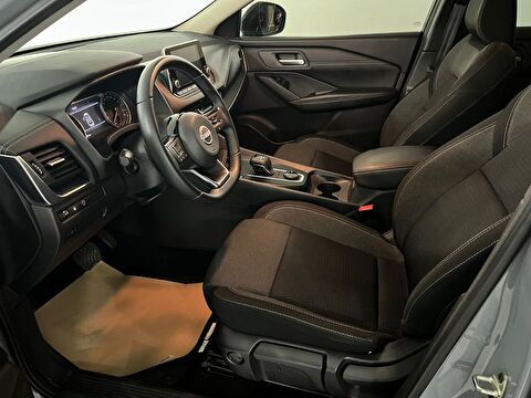 nissan, qashqai, suv 1.3 dıg-t 12v mhev 4x4 sky pack x-tronic, otomatik, mhev 2.el otomobil | renew 10