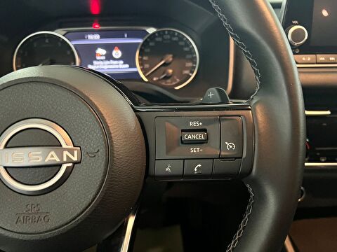 nissan, qashqai, suv 1.3 dıg-t 12v mhev 4x4 sky pack x-tronic, otomatik, mhev 2.el otomobil | renew 19