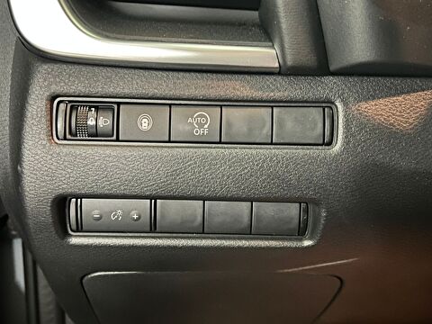 nissan, qashqai, suv 1.3 dıg-t 12v mhev 4x4 sky pack x-tronic, otomatik, mhev 2.el otomobil | renew 22