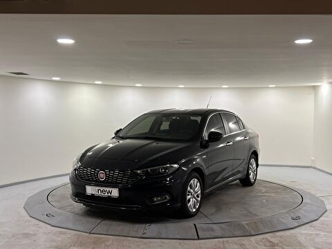 Sedan 1.6 MultiJet Urban Plus DCT, 2. el otomobil | renew