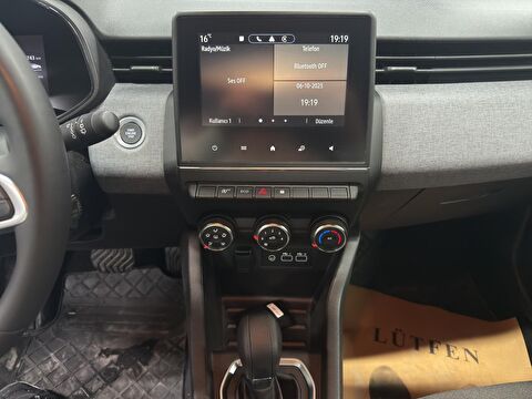 renault, clio, hatchback 1.0 tce evolution x-tronic, otomatik, benzin 2.el otomobil | renew 11