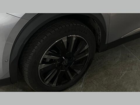 peugeot, 2008, crossover 1.2 puretech gt eat8, otomatik, benzin 2.el otomobil | renew 28