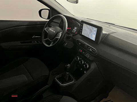 dacia, sandero, hatchback 1.0 tce stepway extreme cvt, otomatik, benzin 2.el otomobil | renew 17