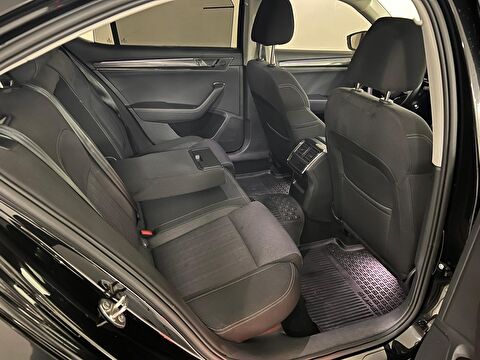 skoda, superb, sedan 1.5 tsı act premium dsg, otomatik, benzin 2.el otomobil | renew 13