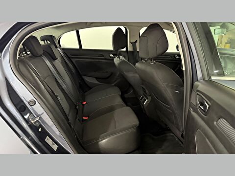 renault, megane, sedan 1.3 tce touch edc, otomatik, benzin 2.el otomobil | renew 15