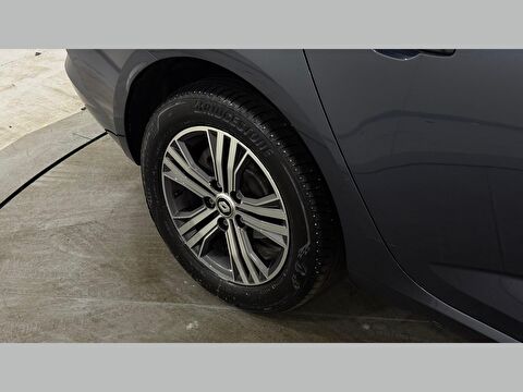 renault, megane, sedan 1.3 tce touch edc, otomatik, benzin 2.el otomobil | renew 35