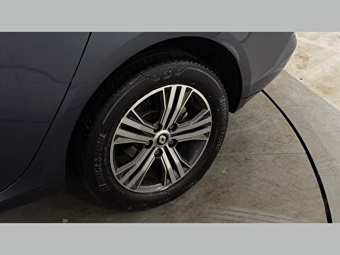 renault, megane, sedan 1.3 tce touch edc, otomatik, benzin 2.el otomobil | renew 34