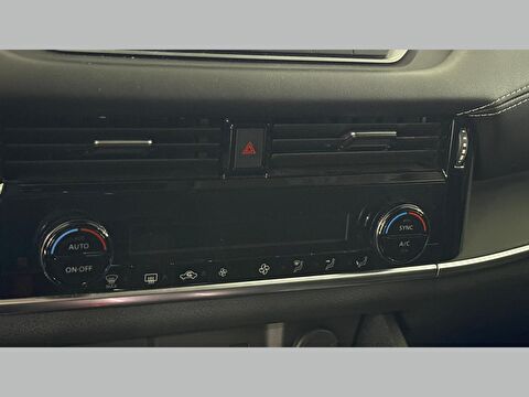 nissan, qashqai, suv 1.3 dıg-t 12v mhev sky pack x-tronic, otomatik, mhev 2.el otomobil | renew 21