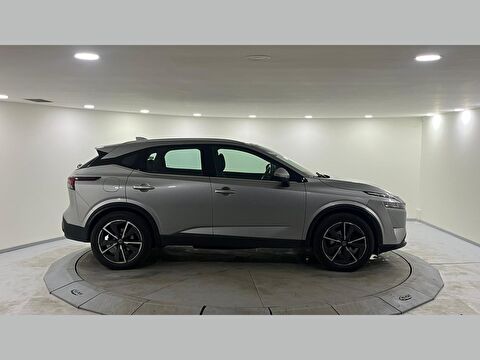 nissan, qashqai, suv 1.3 dıg-t 12v mhev 4x4 sky pack x-tronic, otomatik, mhev 2.el otomobil | renew 7