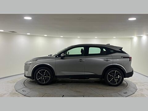 nissan, qashqai, suv 1.3 dıg-t 12v mhev 4x4 sky pack x-tronic, otomatik, mhev 2.el otomobil | renew 13