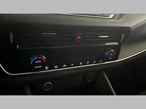 nissan, qashqai, suv 1.3 dıg-t 12v mhev 4x4 sky pack x-tronic, otomatik, mhev 2.el otomobil | renew 24
