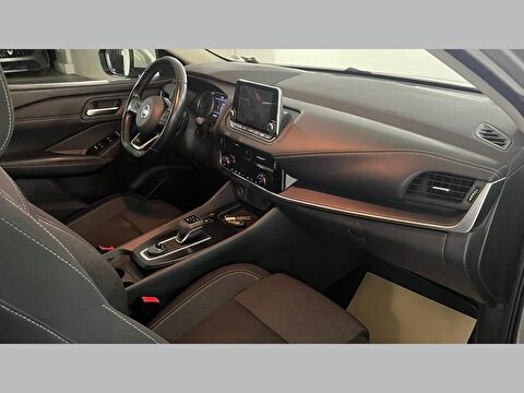 nissan, qashqai, suv 1.3 dıg-t 12v mhev 4x4 sky pack x-tronic, otomatik, mhev 2.el otomobil | renew 18