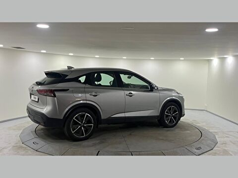 nissan, qashqai, suv 1.3 dıg-t 12v mhev 4x4 sky pack x-tronic, otomatik, mhev 2.el otomobil | renew 8