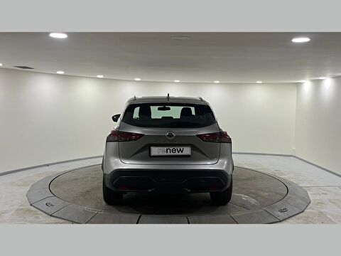 nissan, qashqai, suv 1.3 dıg-t 12v mhev 4x4 sky pack x-tronic, otomatik, mhev 2.el otomobil | renew 11