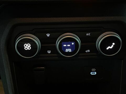 dacia, sandero, 1.0 tce essential cvt, otomatik, benzin 2.el otomobil | renew 19