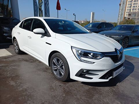Renault, Megane, Sedan 1.3 TCe Touch EDC, Otomatik, Benzin 2. el otomobil | renew Mobile