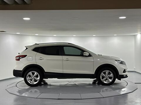 nissan, qashqai, 1.2 dıg-t sky pack x-tronic, otomatik, benzin 2.el otomobil | renew 5